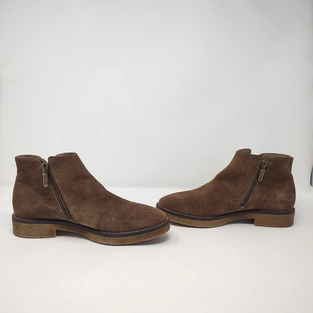 NEW Italeau Foliana 37.5 brown suede ankle boots booties NWOB